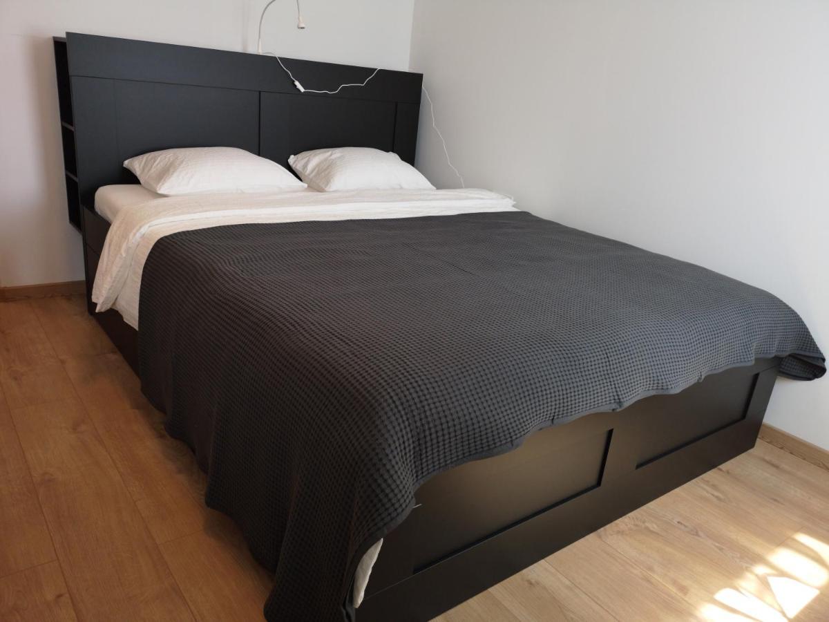 Mega Hostel Крапина Екстер'єр фото